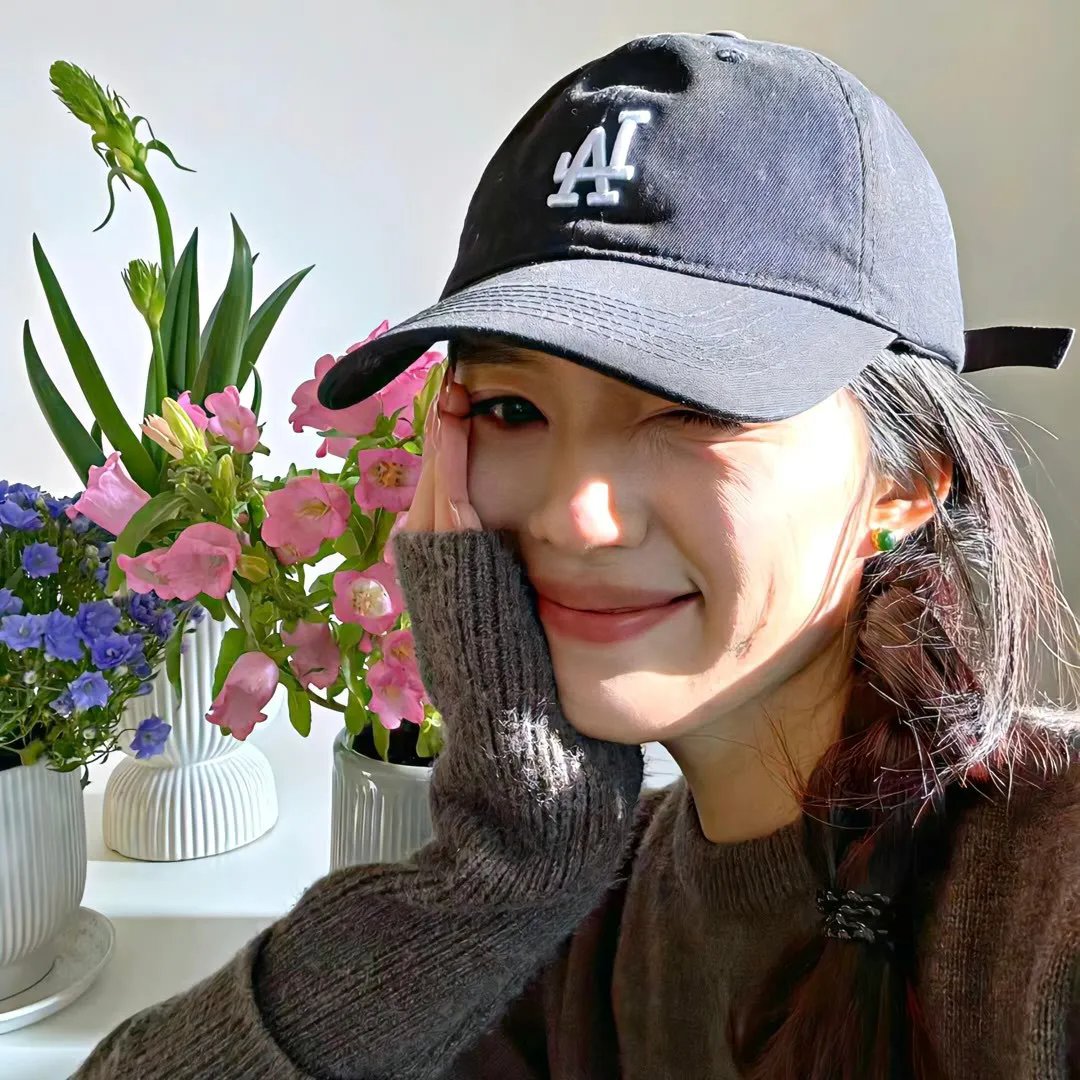 冰属性男子与酷酷女同事
